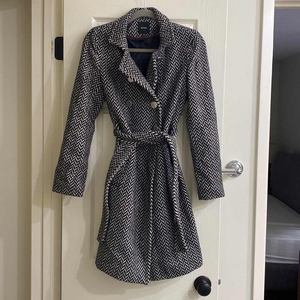 Black and white herringbone trench